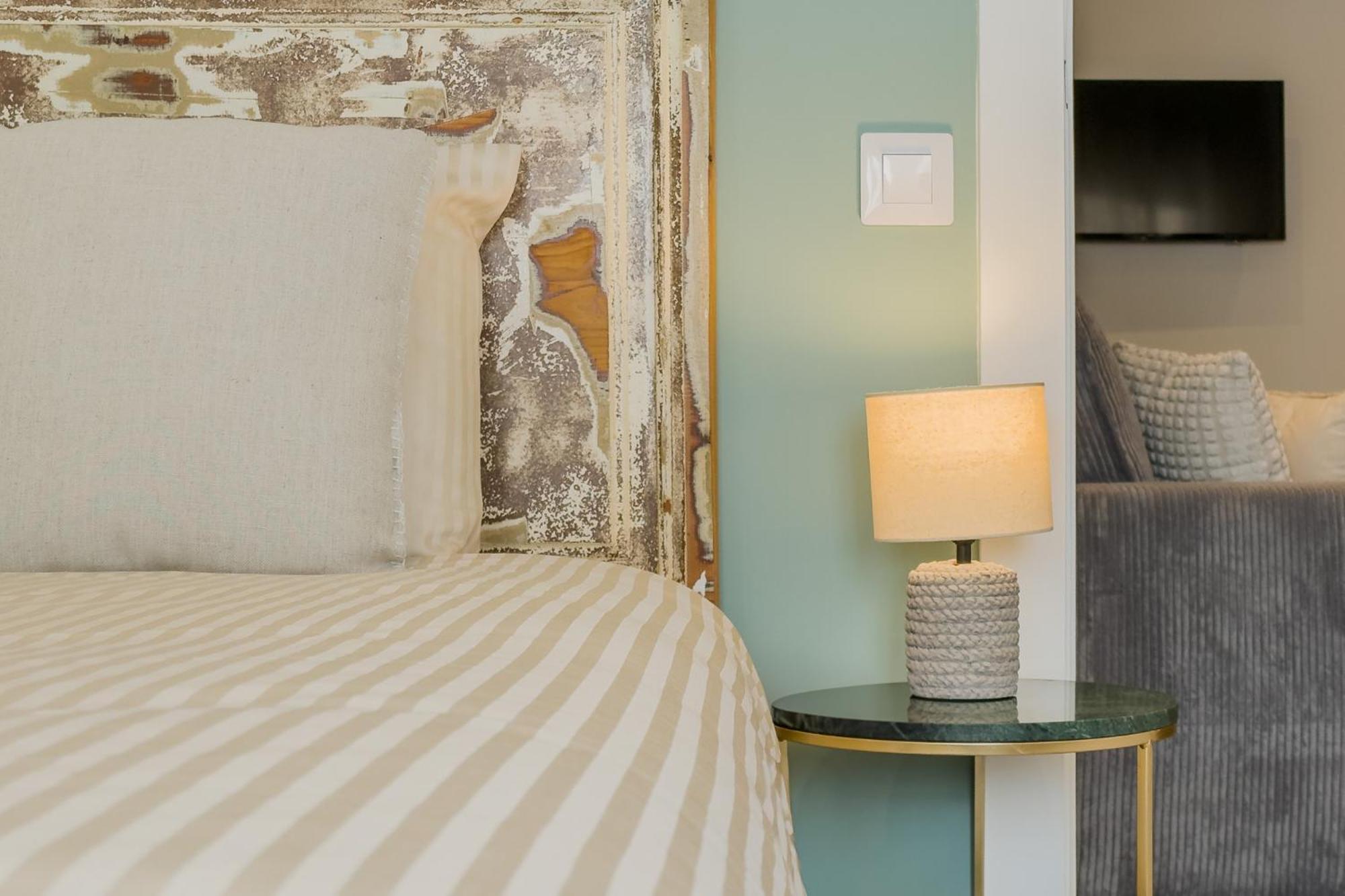 הוספיטלט דה יוברגאט Novus Homes Barcelona Santa Eulalia מראה חיצוני תמונה